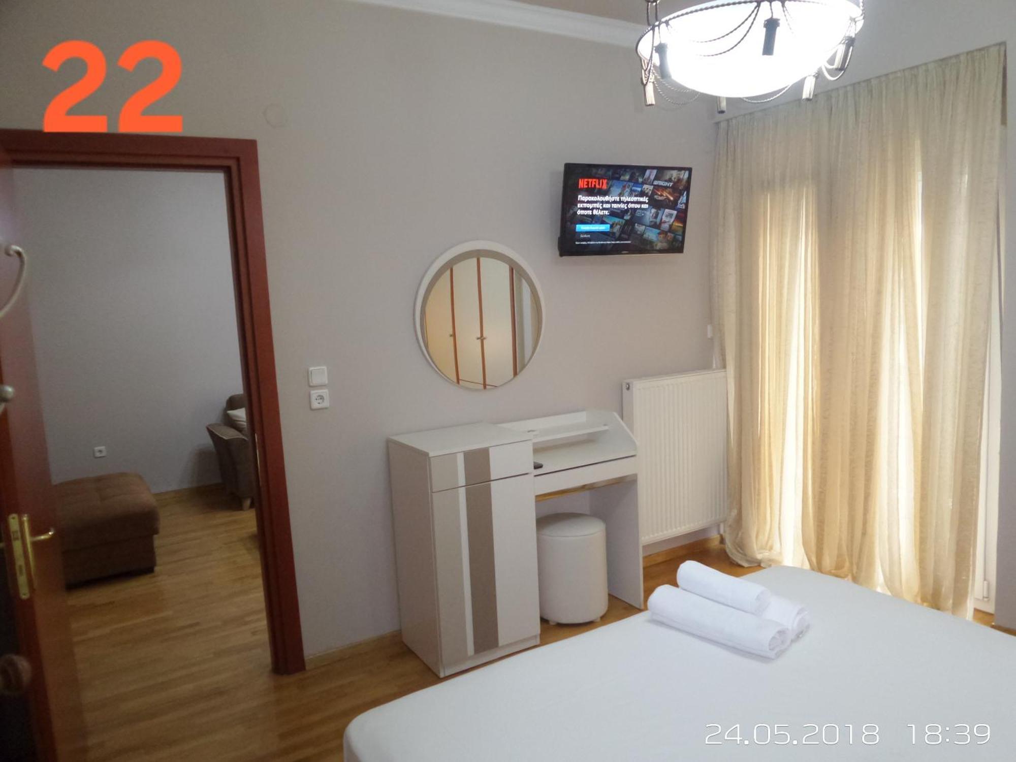Kouros City Center Kavala Exteriör bild
