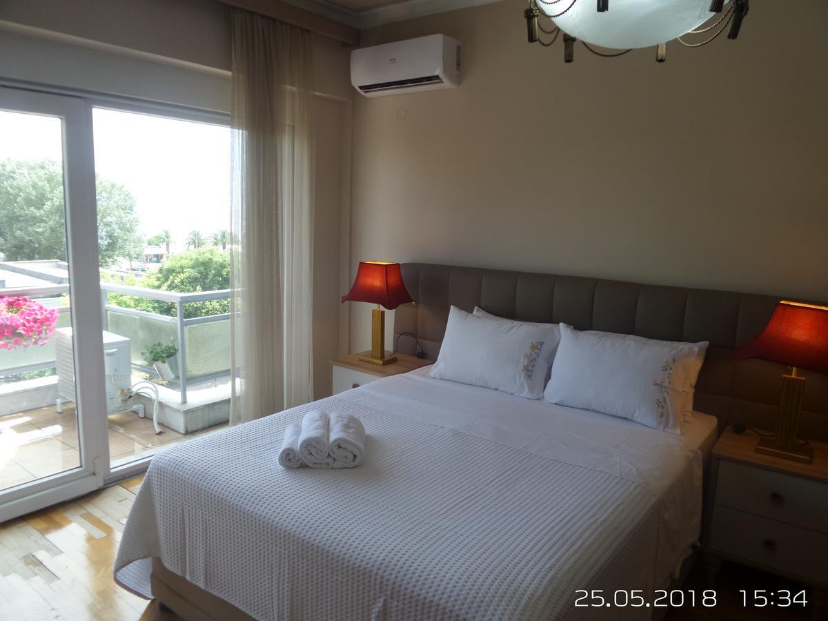 Kouros City Center Kavala Exteriör bild